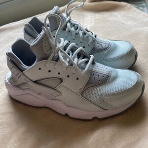 Nike Air Huarache Running Shoes